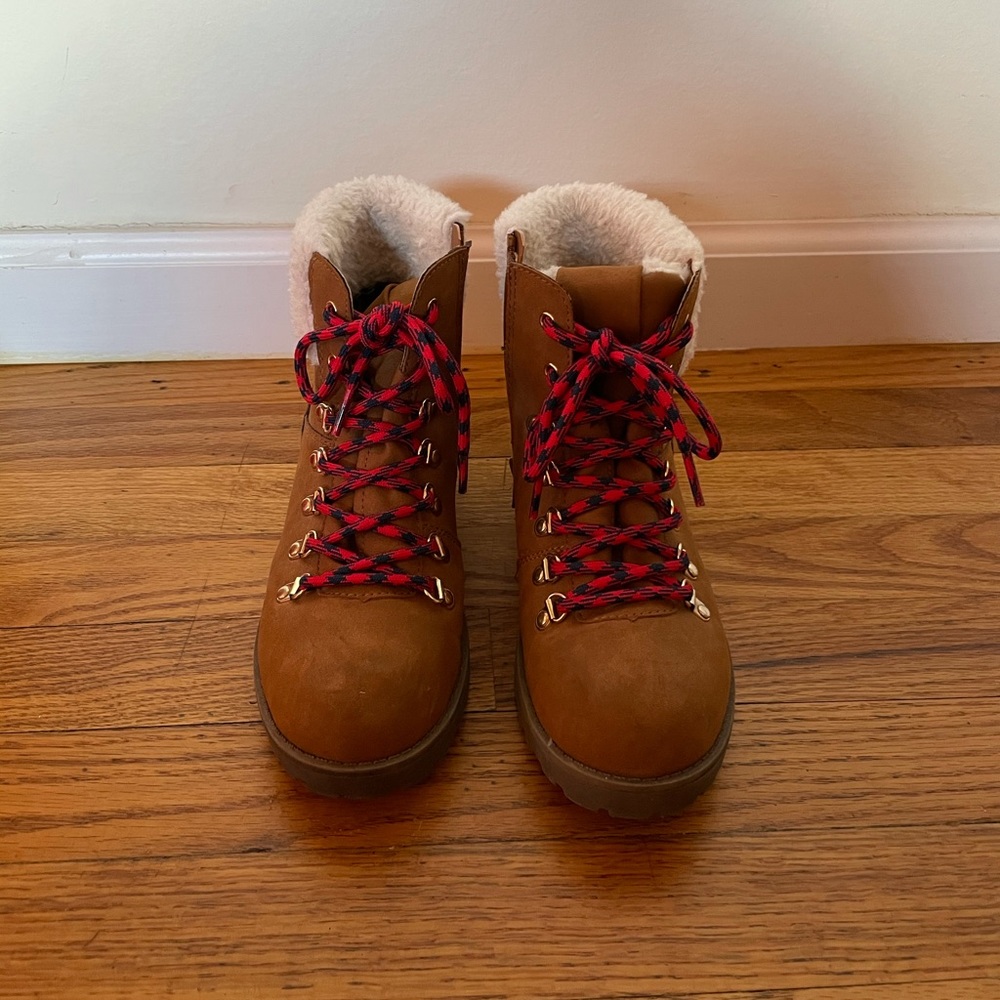 Steve Madden Boots